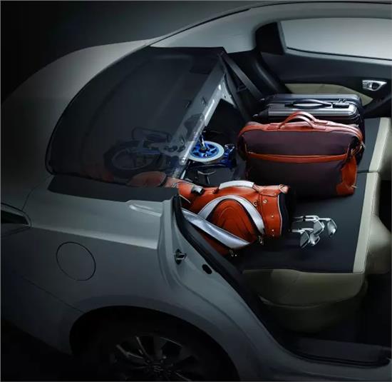 青海金易達汽車銷售服務 領跑高原新能源汽車市場